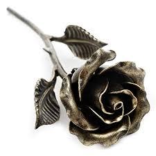 Sculpture en Métal Rose Forgé à la Main (couleur Or) - Cadeau Romantique  qui ne Flétrir Jamais: Amazon.fr: Handmade